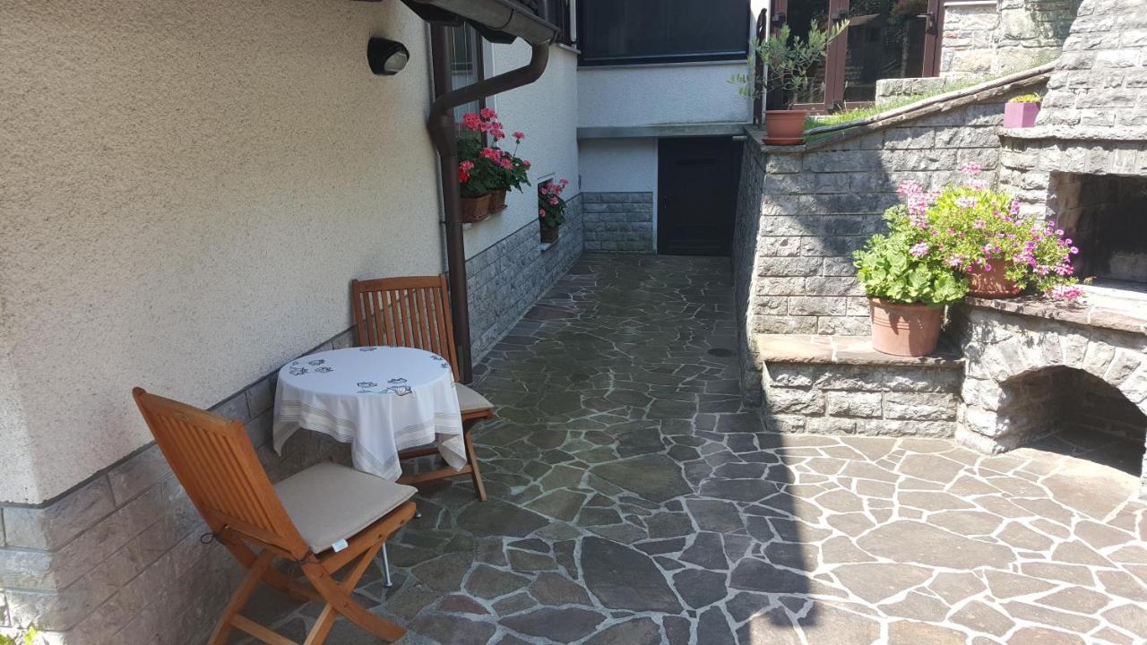 Homestay Ostan Bovec Eksteriør billede